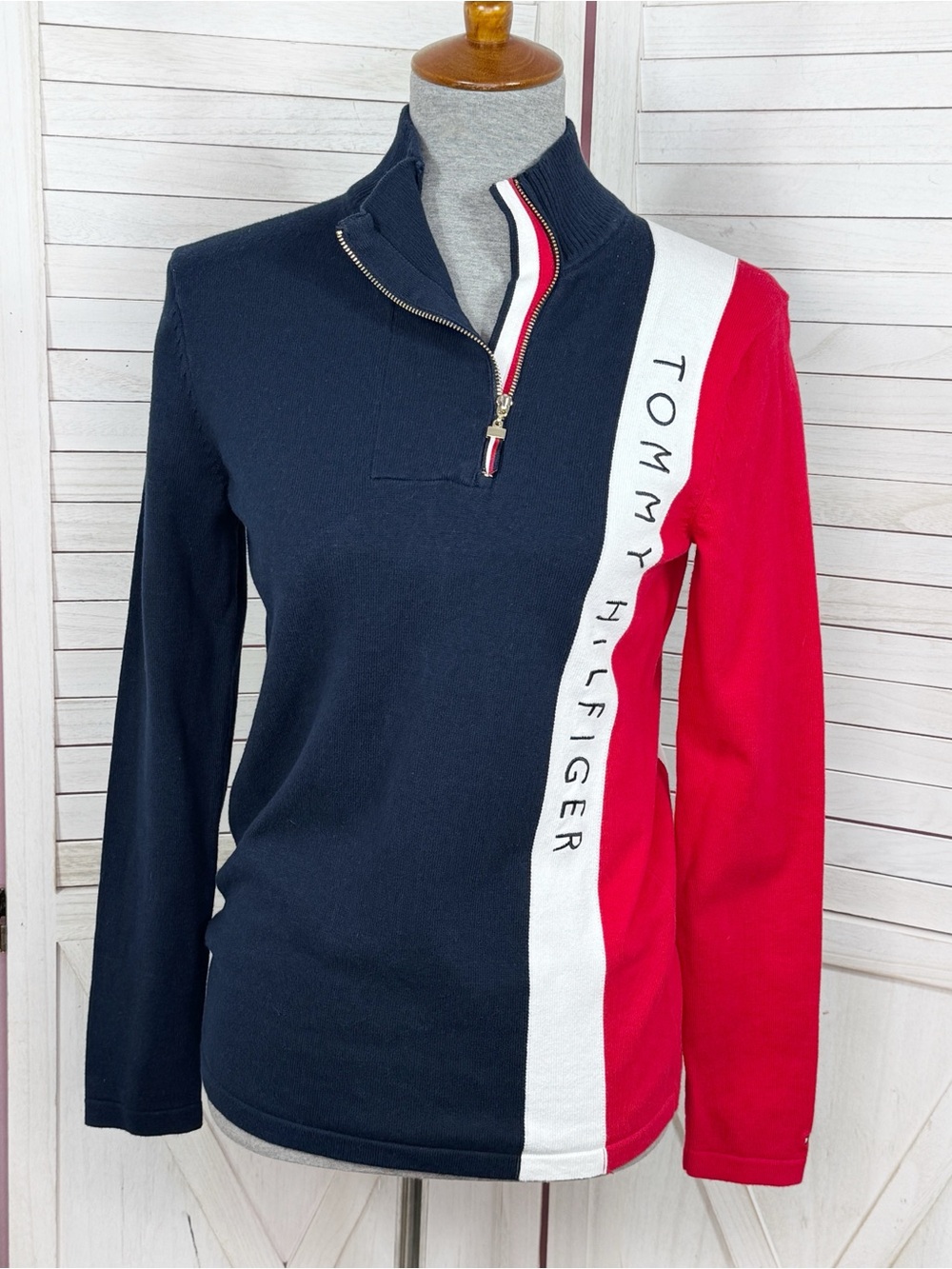 Tommy Hilfiger Quarter Zip Mock Neck Colorblock Logo Sweater Size Small Preppy